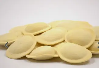 RAVIOLI LOBSTER 117-120 PIECE .8OZ FROZEN 1/3 LB  