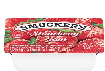 JAM STRWBRY CUP TFF GF / 200/.5OZ / SMUCKERS 